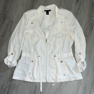 White house black market lightweight cream jacket